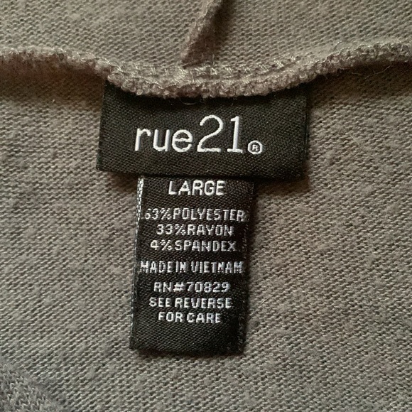 I am surrounded by idiots hoodie - Picture 3 of 3